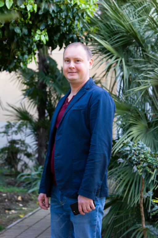 Юрий Меньшиков