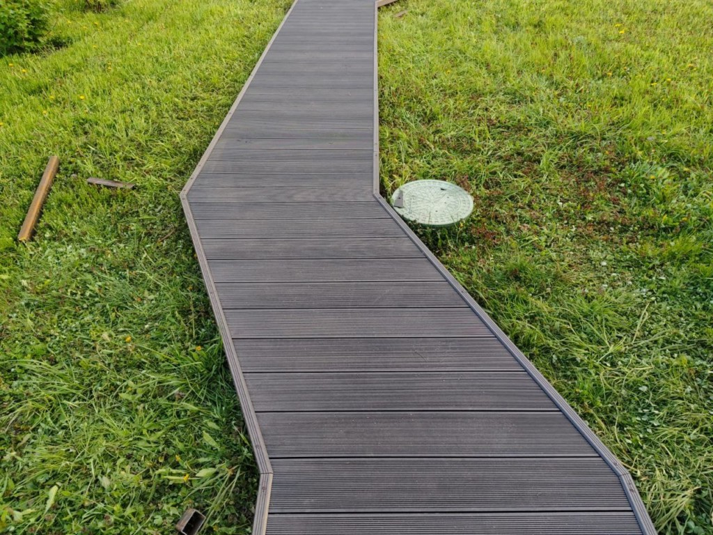2024-05-16 15.44.20.jpg Садовые дорожки из ДПК