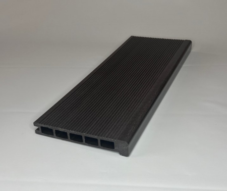 Ступень Ecodecking Титан пустотелая 180х25х3000 Венге